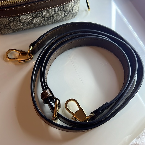 Gucci Multi-function bag with Interlocking G - Picture 13 of 14